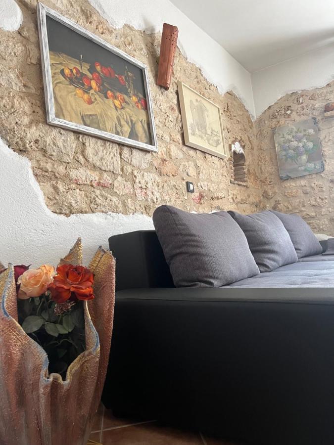 Kuca Za Odmor Matea Lägenhet Poreč Exteriör bild